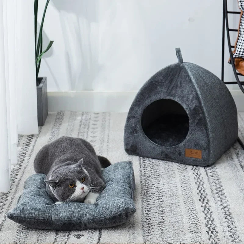 Triangle Cat House – Warm Enclosed Cat Bed | Thick Cozy Nest for Cats & Small Dogs